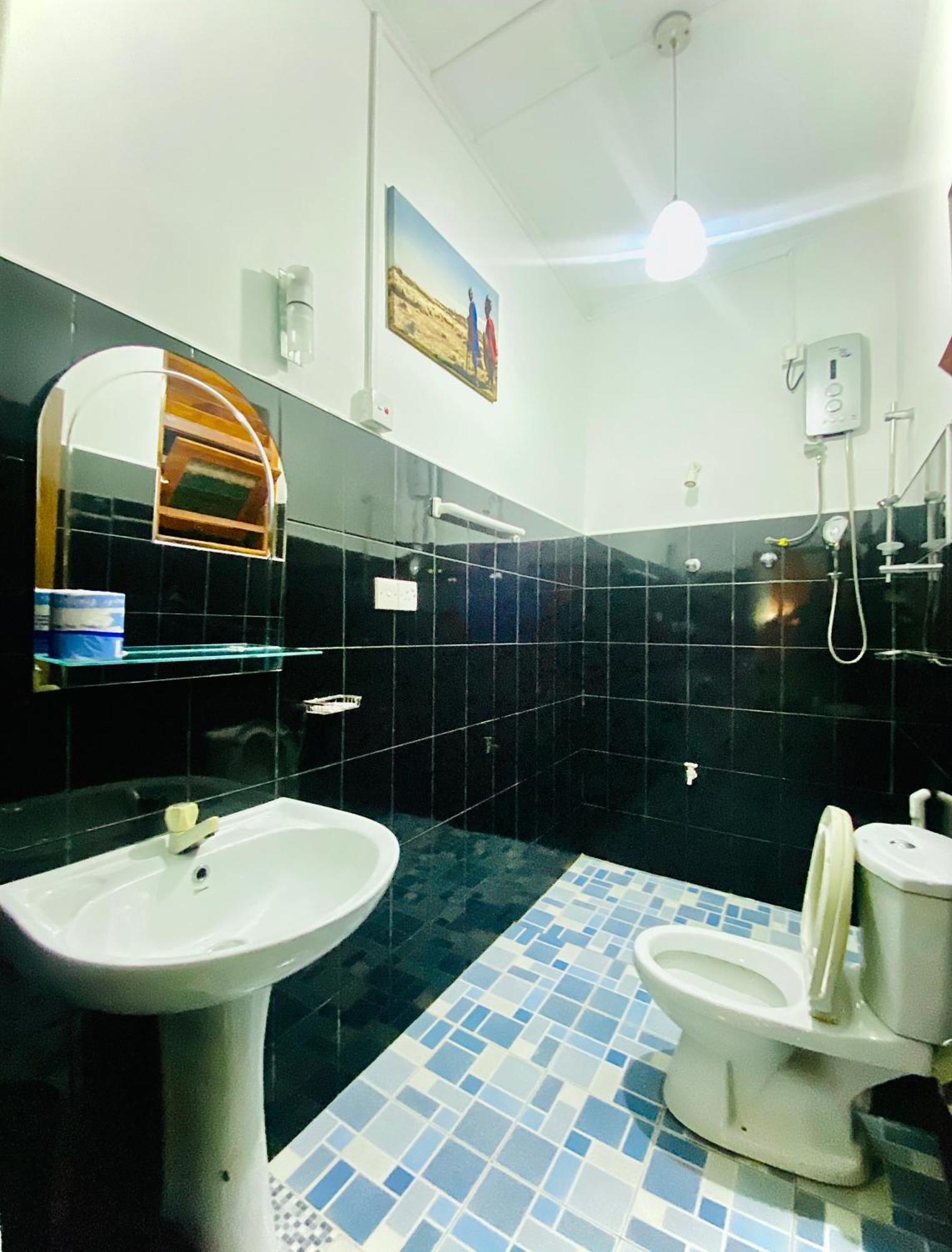 Mali Guest House Hikkaduwa Exterior foto