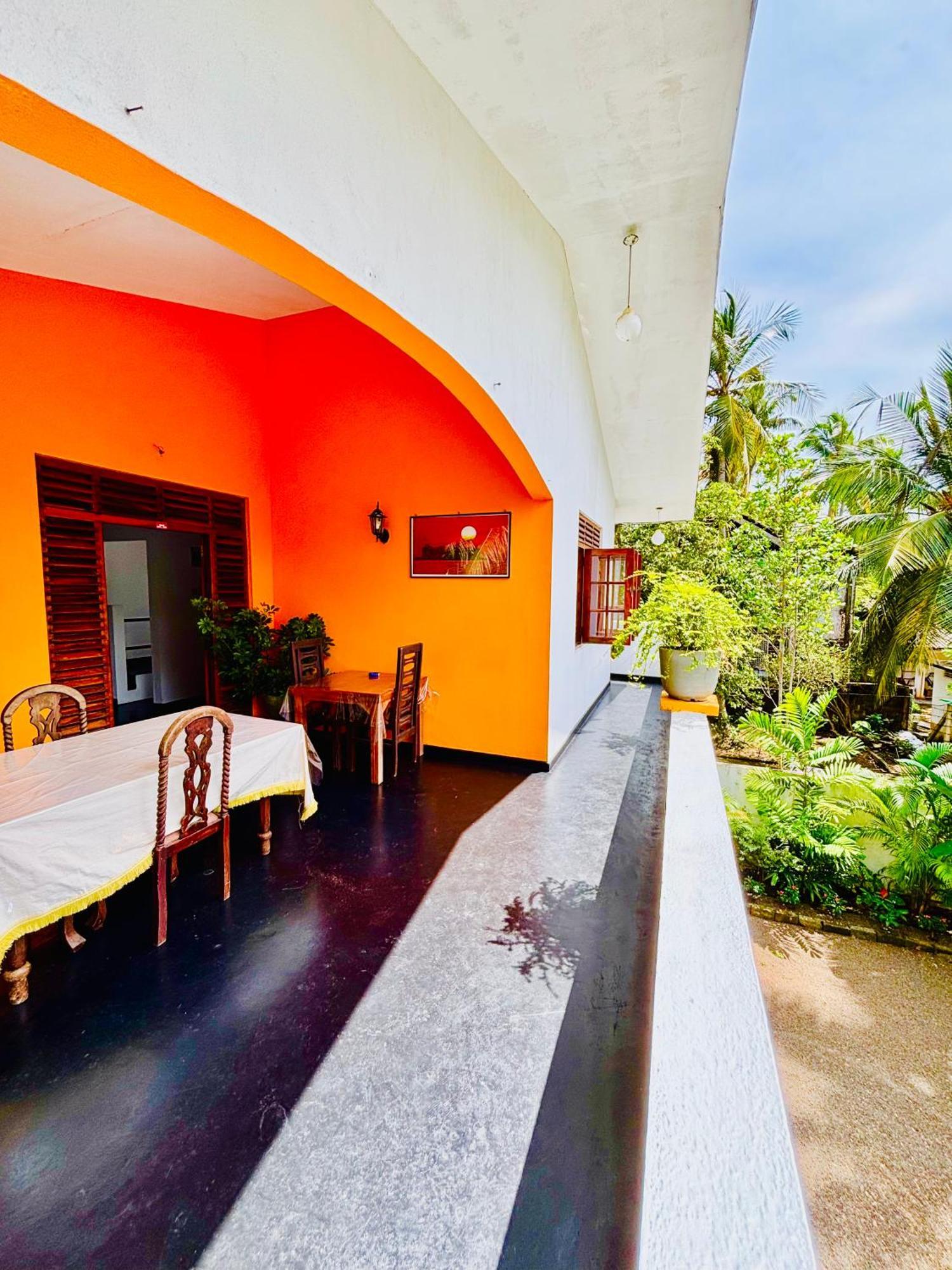 Mali Guest House Hikkaduwa Exterior foto