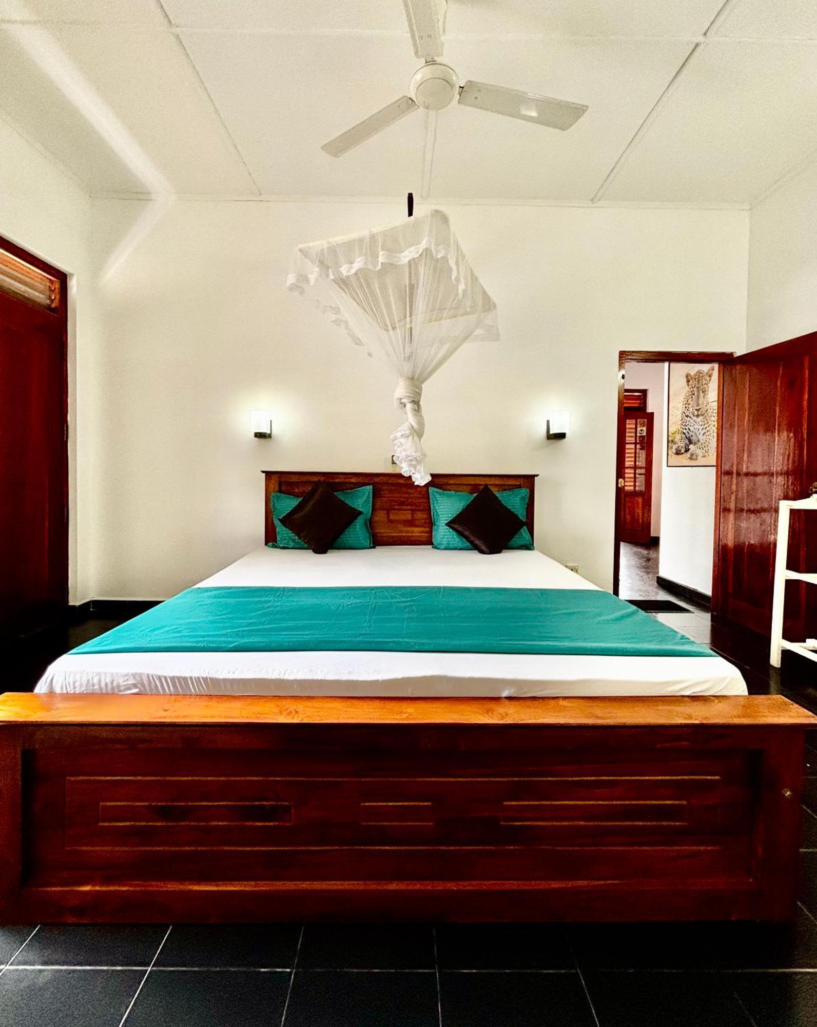 Mali Guest House Hikkaduwa Exterior foto