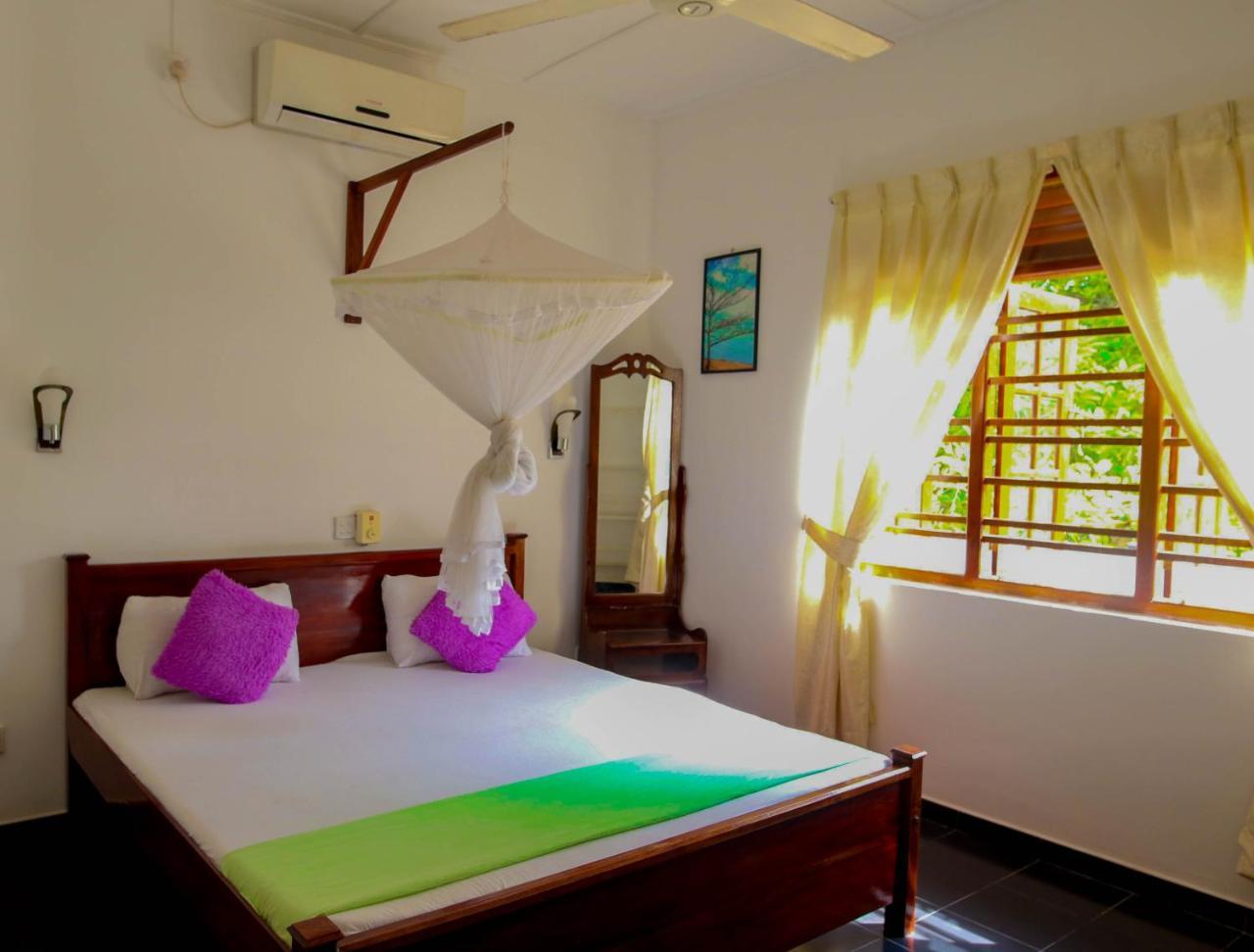 Mali Guest House Hikkaduwa Exterior foto