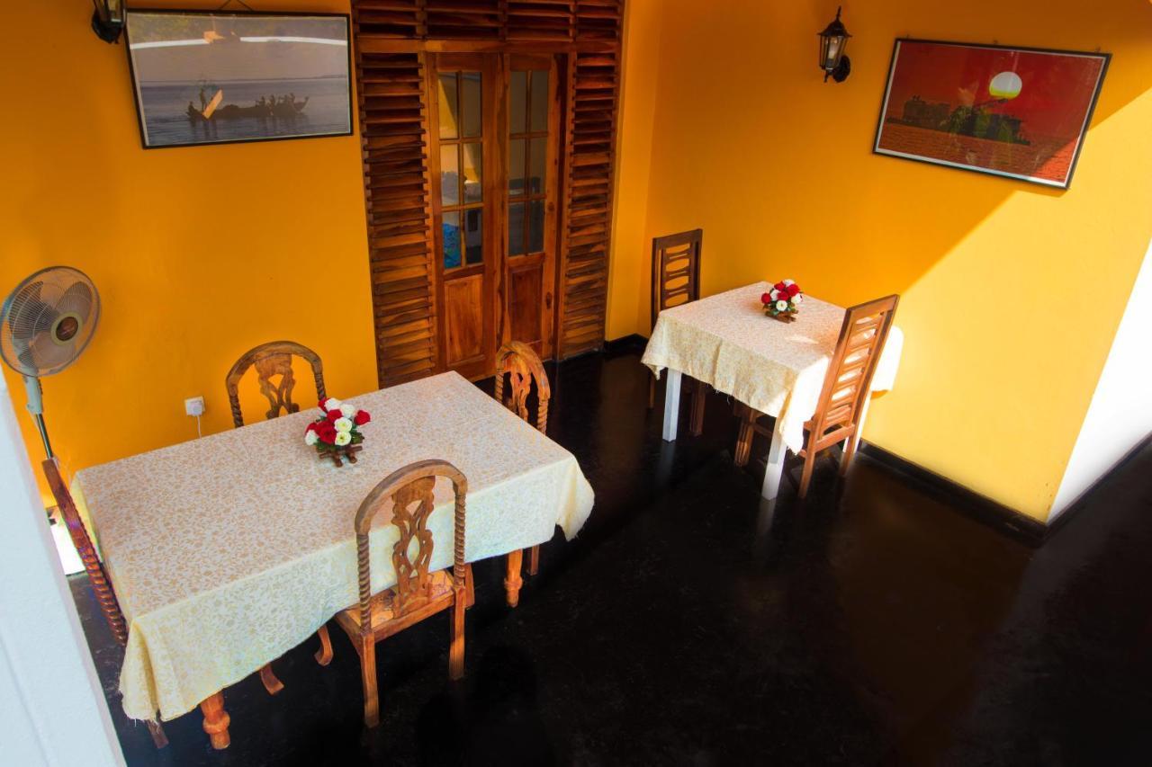 Mali Guest House Hikkaduwa Exterior foto